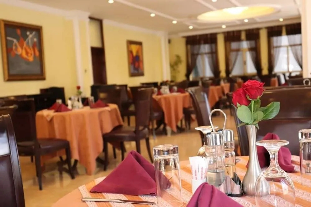 Desalegn Hotels And Resort