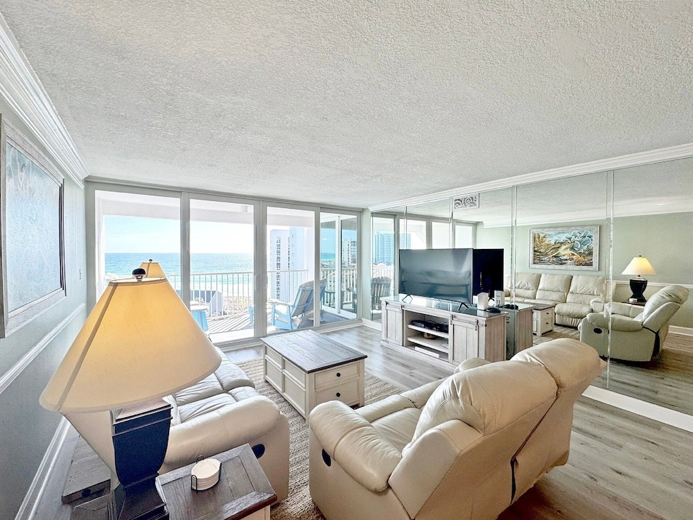 Shoreline Towers 3103 2 Bedroom Condo