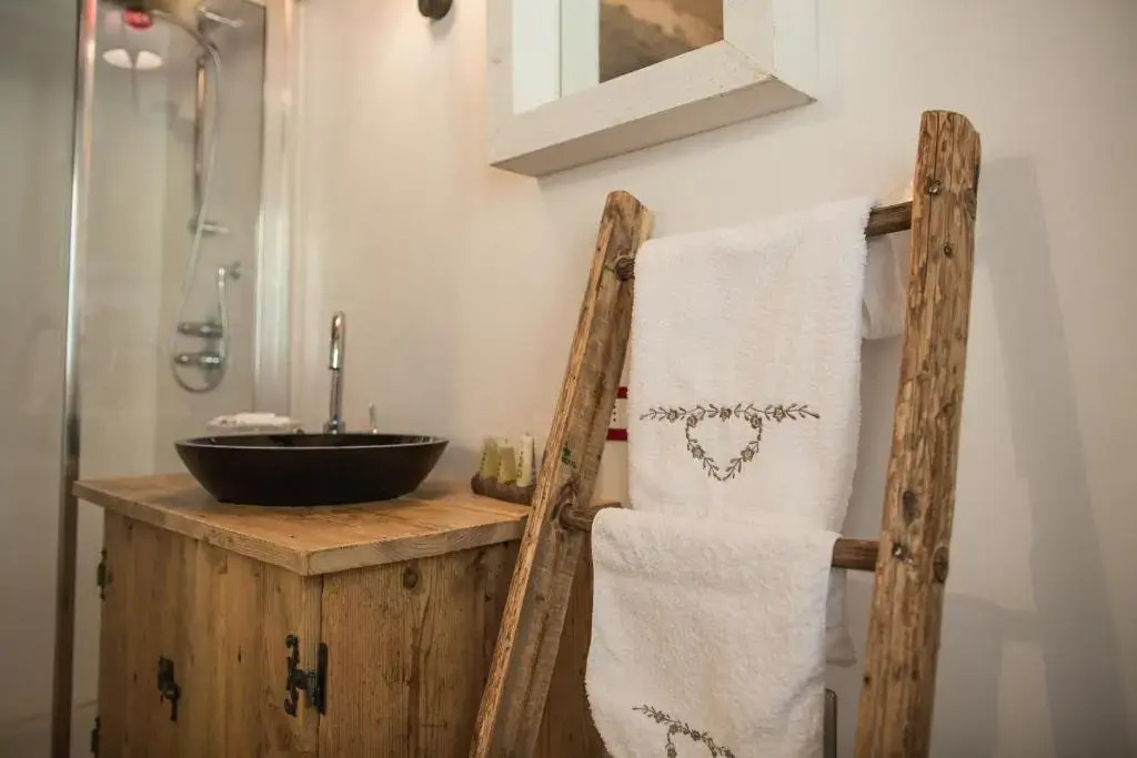Maso Del Fieno con Sauna Privata e Vista Unica