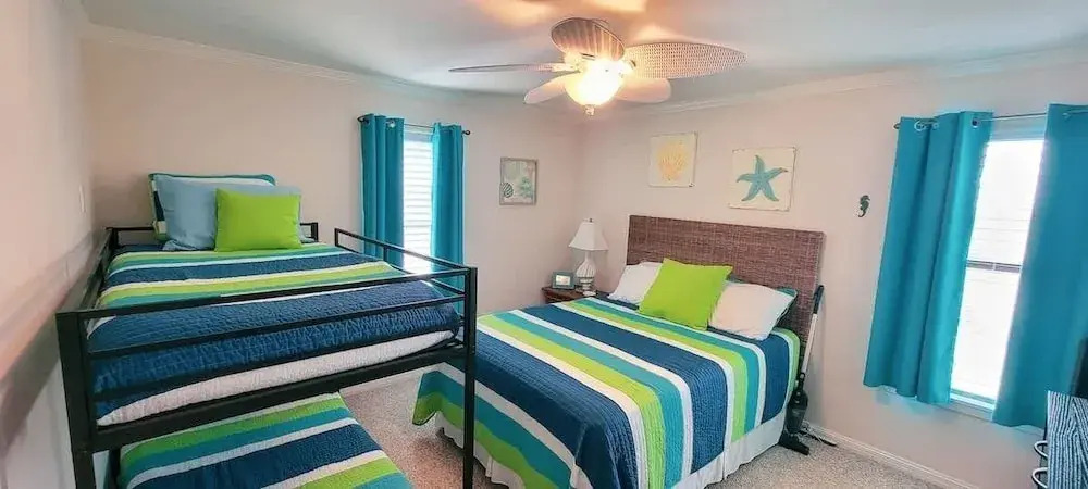 Saida Tower 506 3 Bedroom Condo by RedAwning