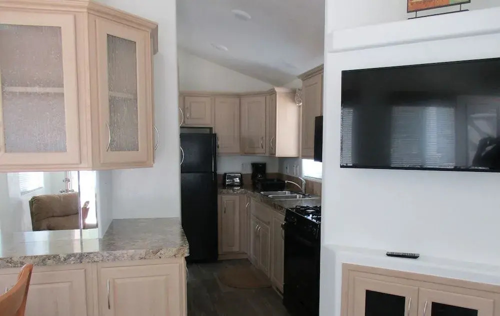 Travelers World RV Resort