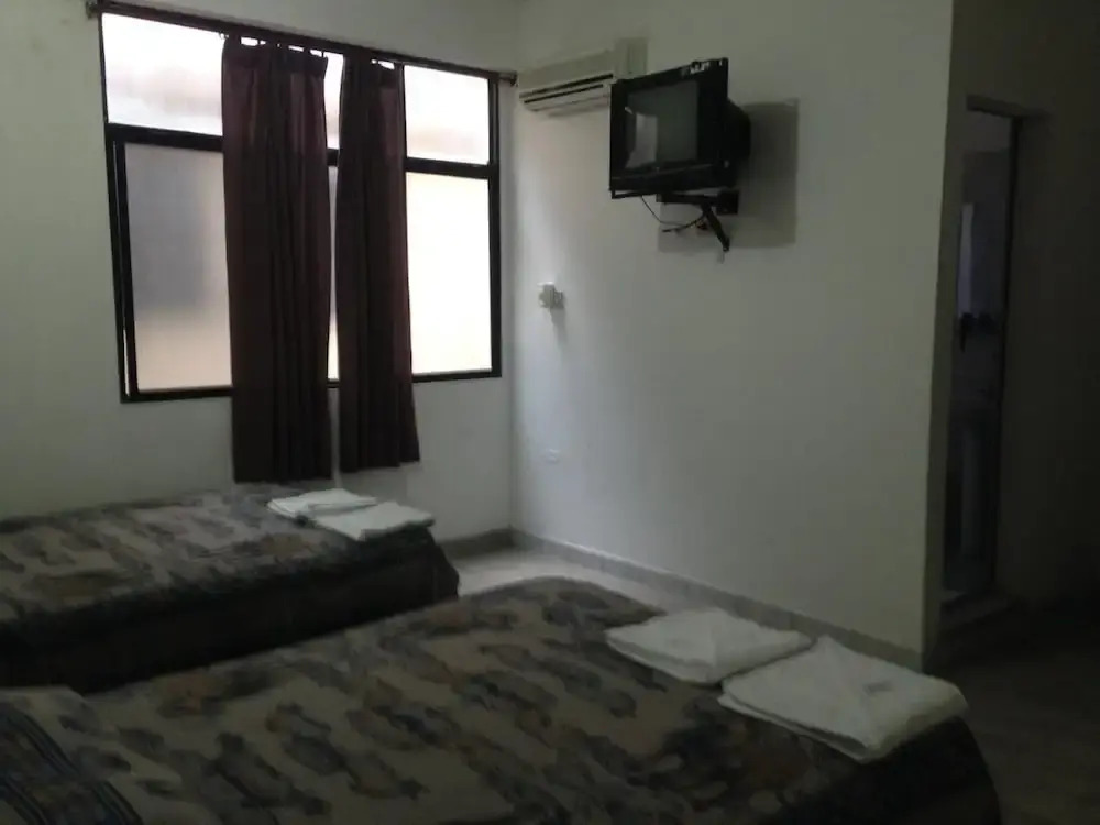 Hotel Jenecheru