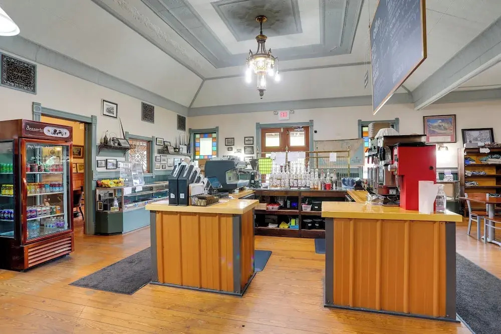 'the Little Giant,' Converted Railcar in Dubois!