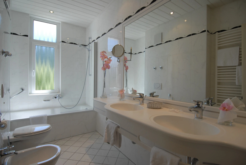 Hotel National by Mountain Hotels