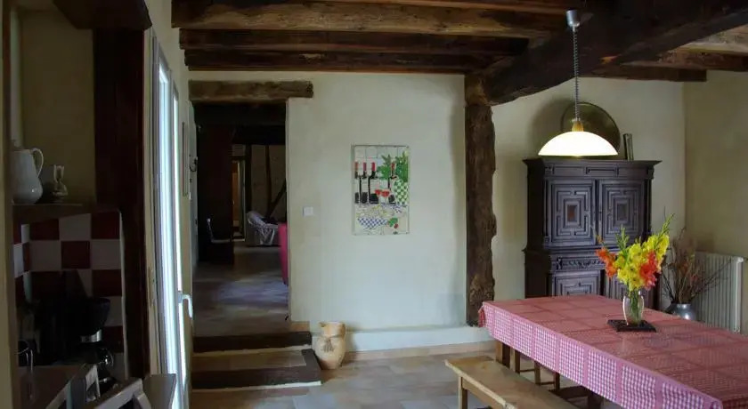 Le Bourdil