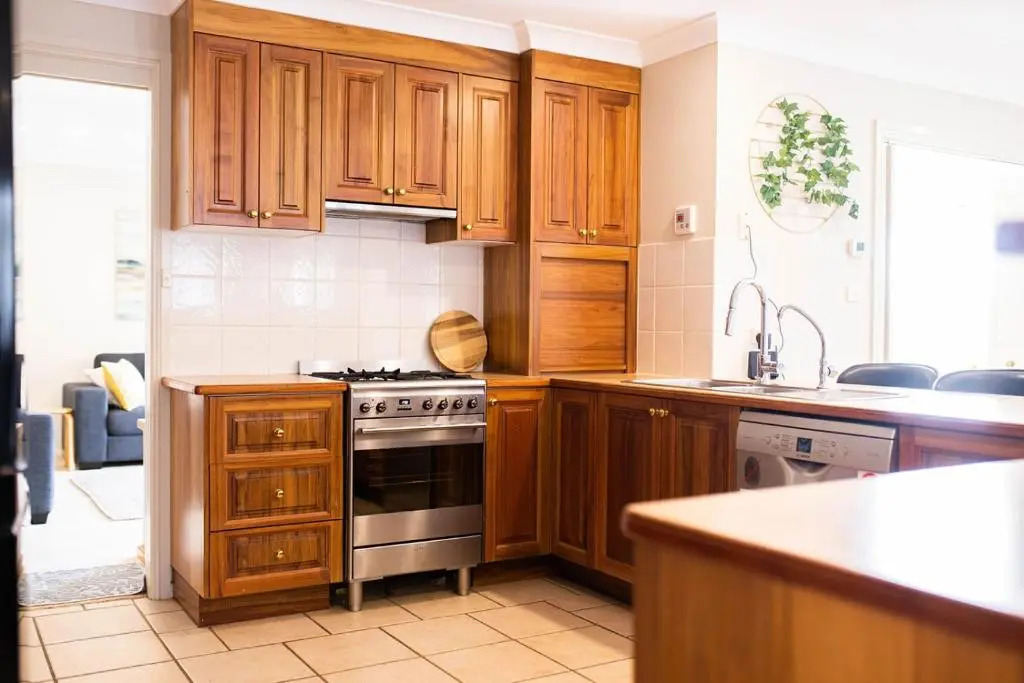 Goldfinch Way Stunning & Spacious Home Sleeps 11