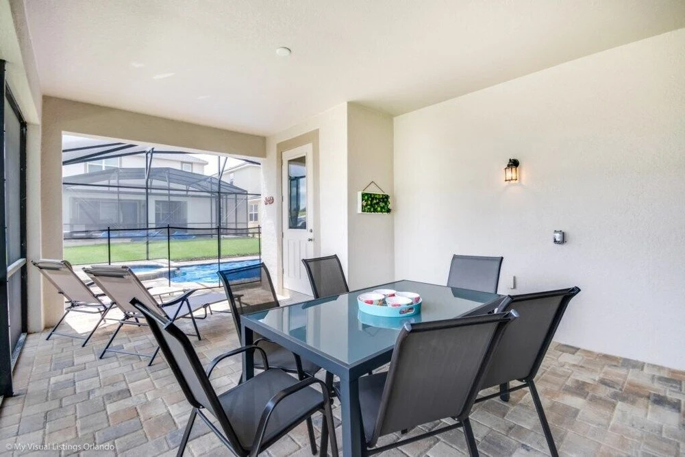 Large 7 Bed Pool Near Disney For 14 Guests! 7 Bedroom Villa