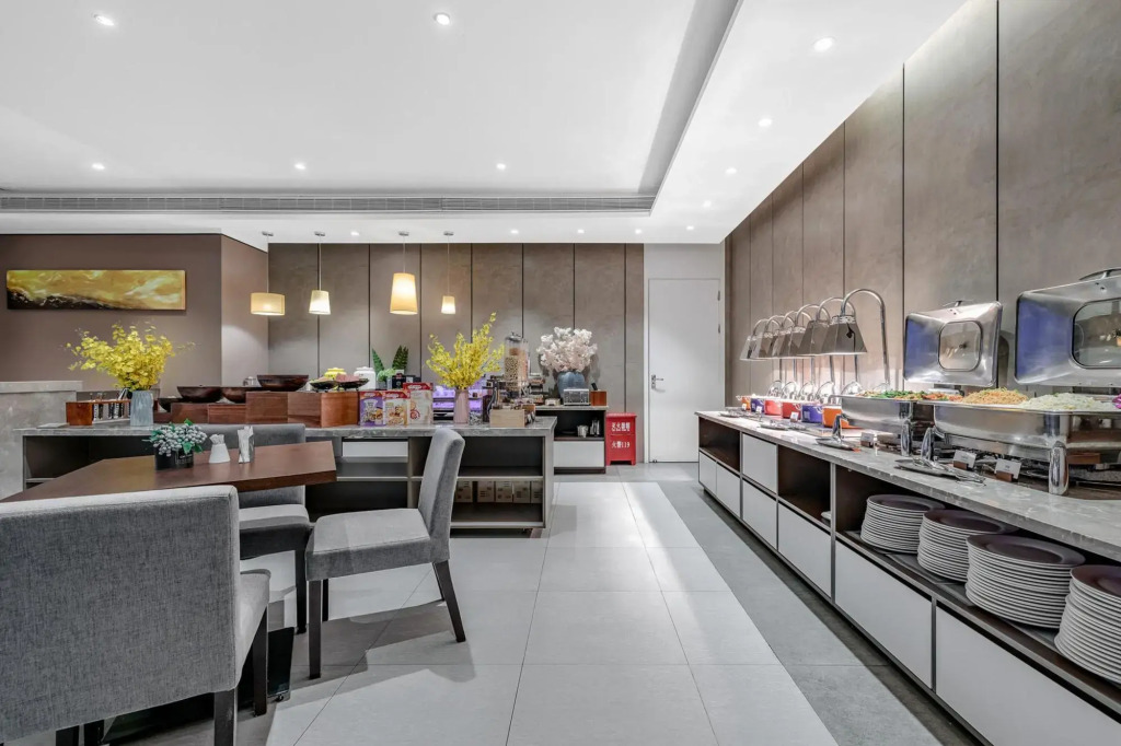 Home Inn Selected Xi'an City Wall Chaoyangmen Metro Station Hotel
