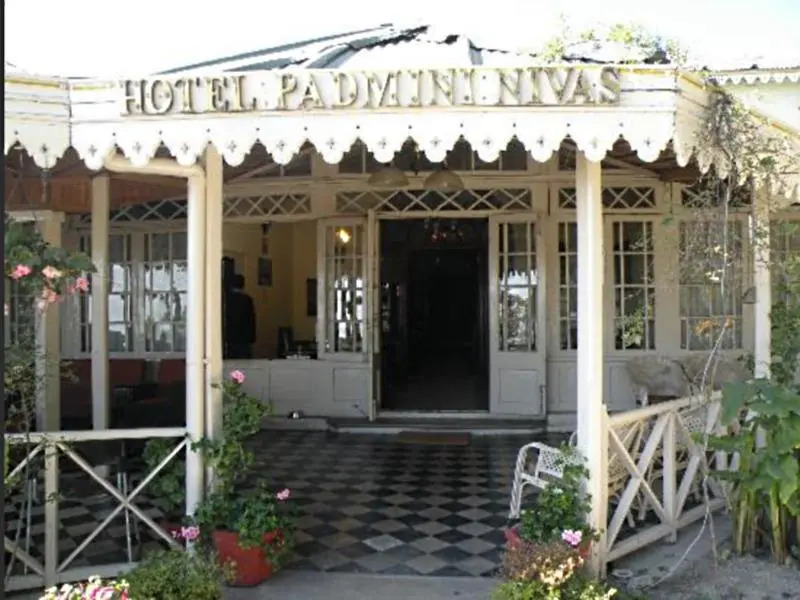 Hotel Padmini NIvas