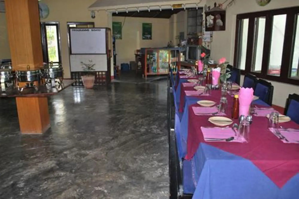 Travellers Jungle Camp-Sauraha
