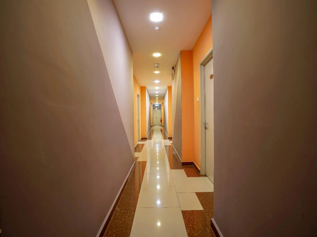 OYO 1043 Get Inn Hotel Sendayan