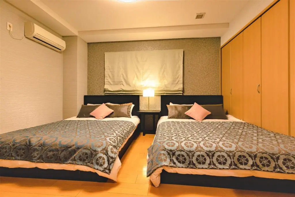 KABUKI Room