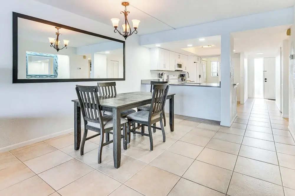 Condo w/ Direct Ocean Inlet View: Bikes Included!