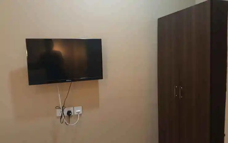 Qadira Hotel