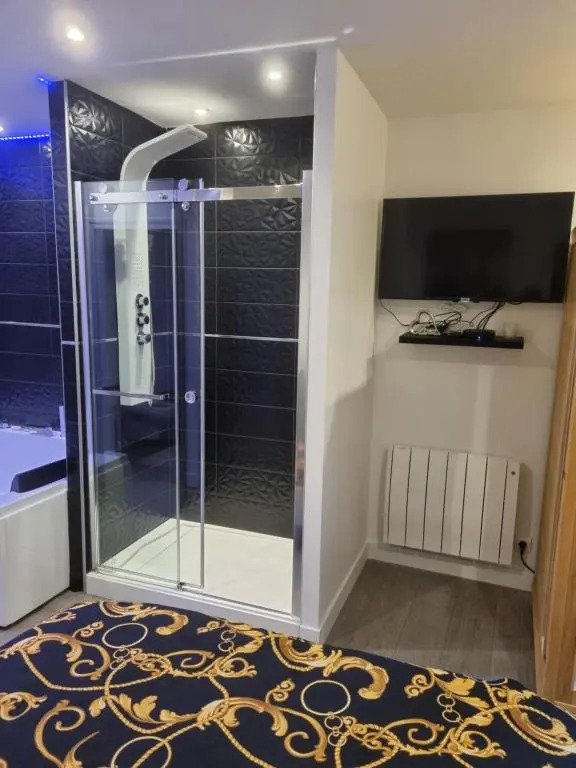 Appart SPA 89 (Adults Only)