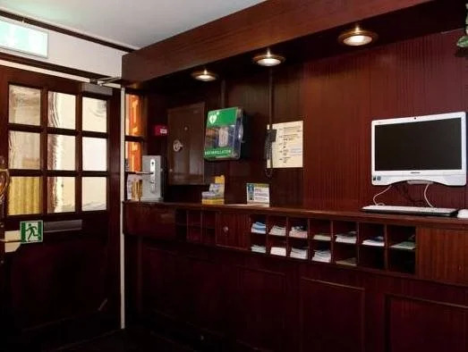 Hotel Pickwick and Pub "the room with a view"
