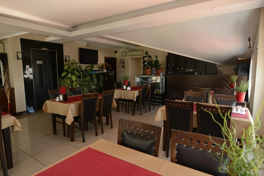Selis Hotel