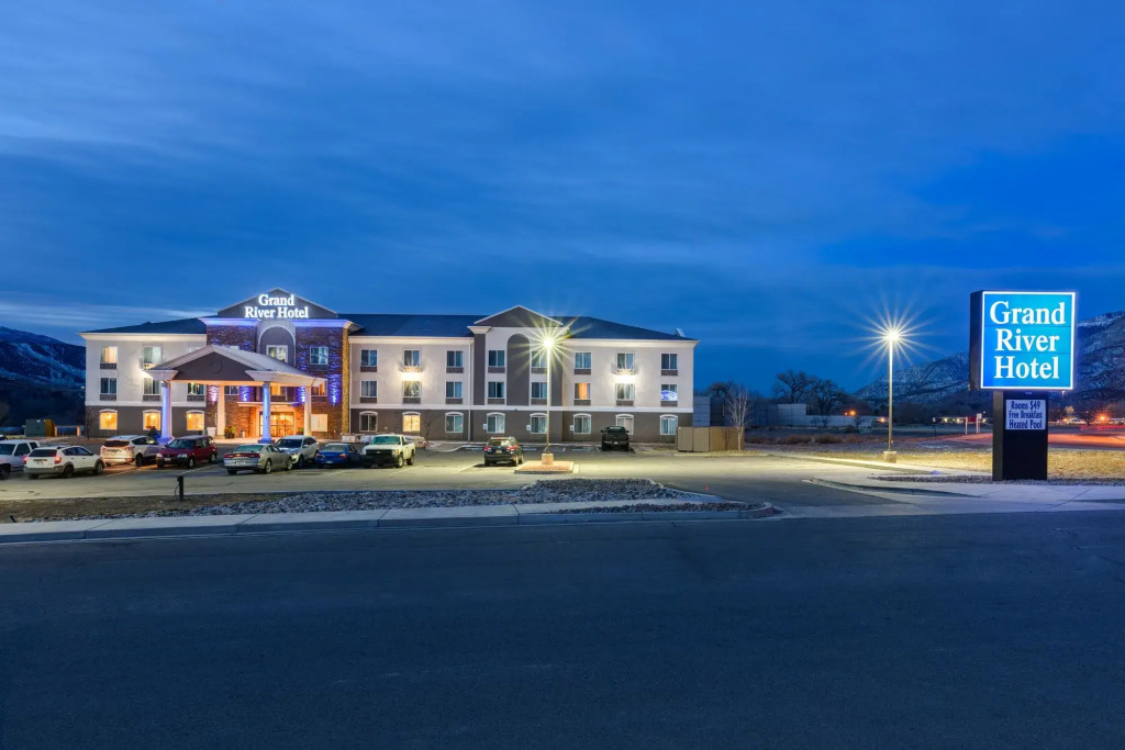 Grand River Hotel