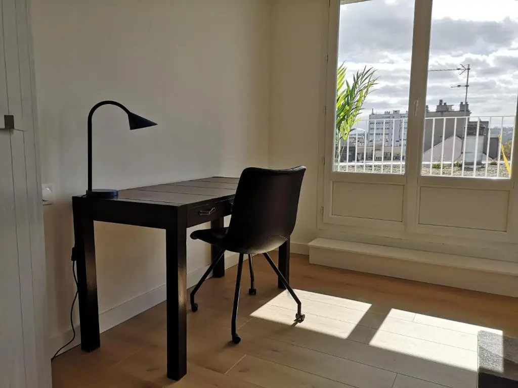Appartement tout confort 2 chbres - 72m2 - avec terrasse et vue Pyrénées