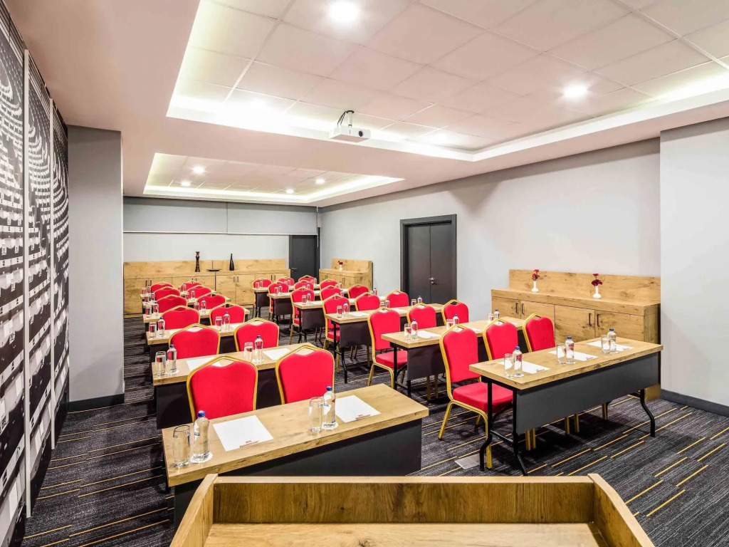 Ibis Istanbul West