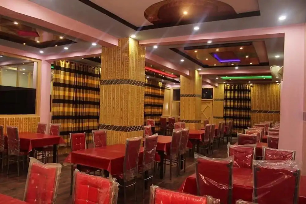 Hotel Red Sun And Restaurant