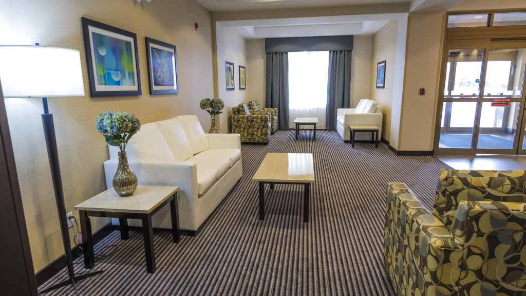 Holiday Inn Express Thunder Bay by IHG