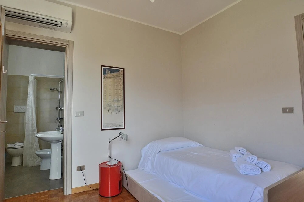 C Le Terrazze - 10 Sleeps With Shared Pool in Garda