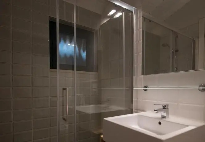 Mirage Apart Hotel