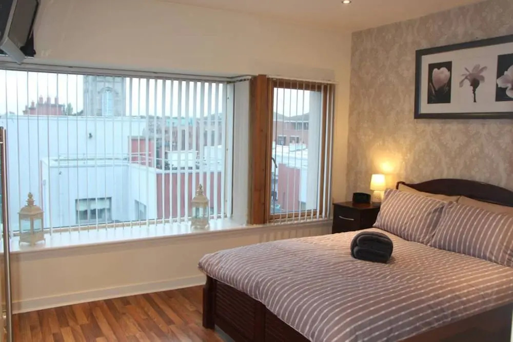 Stylish 2 Bedroom Smithfield Flat With Balcony