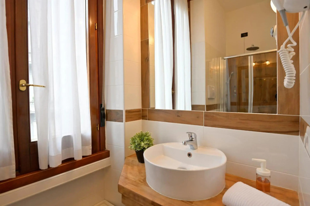 Hotel Bagliori