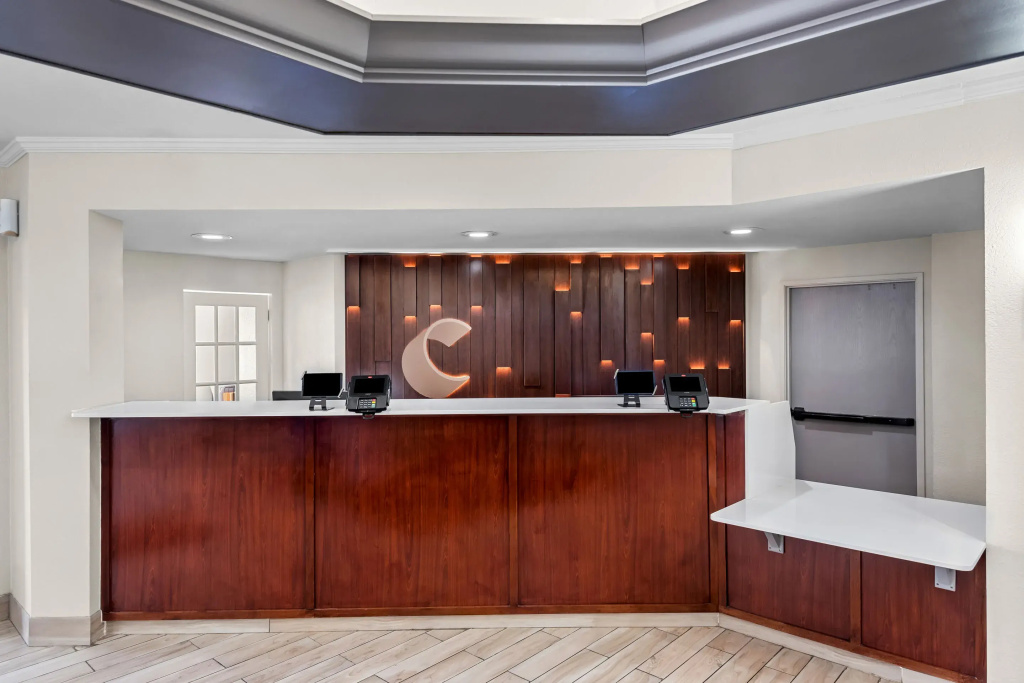 Comfort Suites Denver North - Westminster