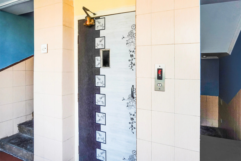 Super Hotel O Vibrant Residency