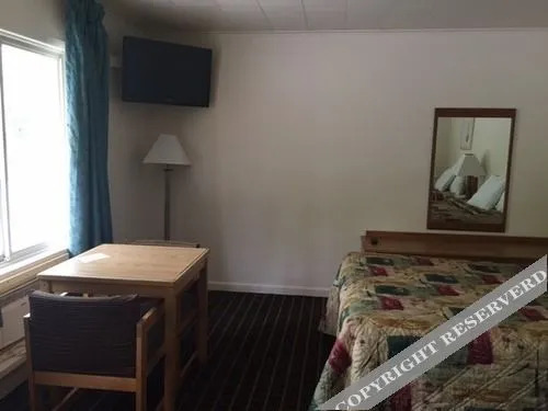 Royal Inn Victor