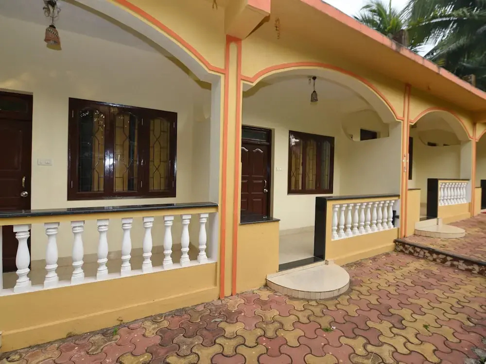 OYO 15745 Home Studio Anjuna Chapora Junction
