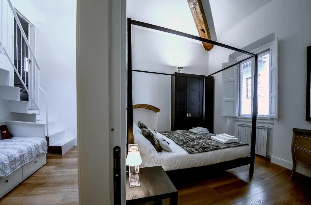 Borgo San Jacopo Deluxe by 360Rentals