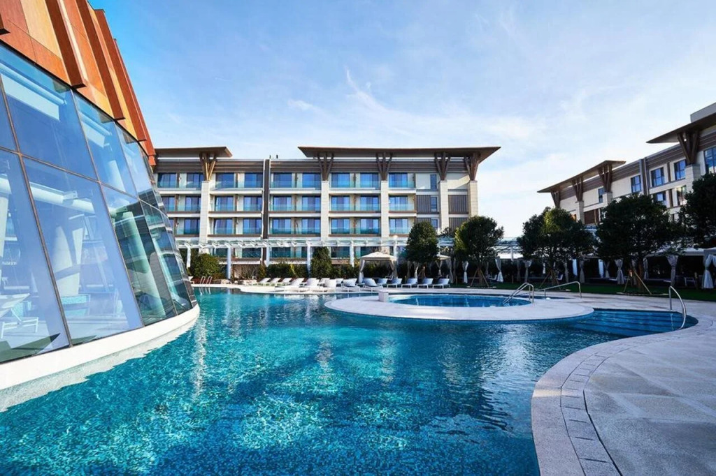 Shinhwa Jeju Shinhwa World Hotels