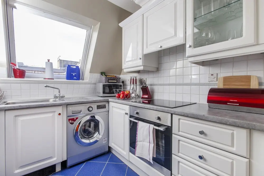 Luxury 2 bed apartment Warren Street