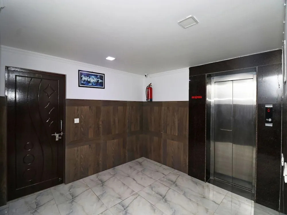 OYO 17422 Sidra Guest House