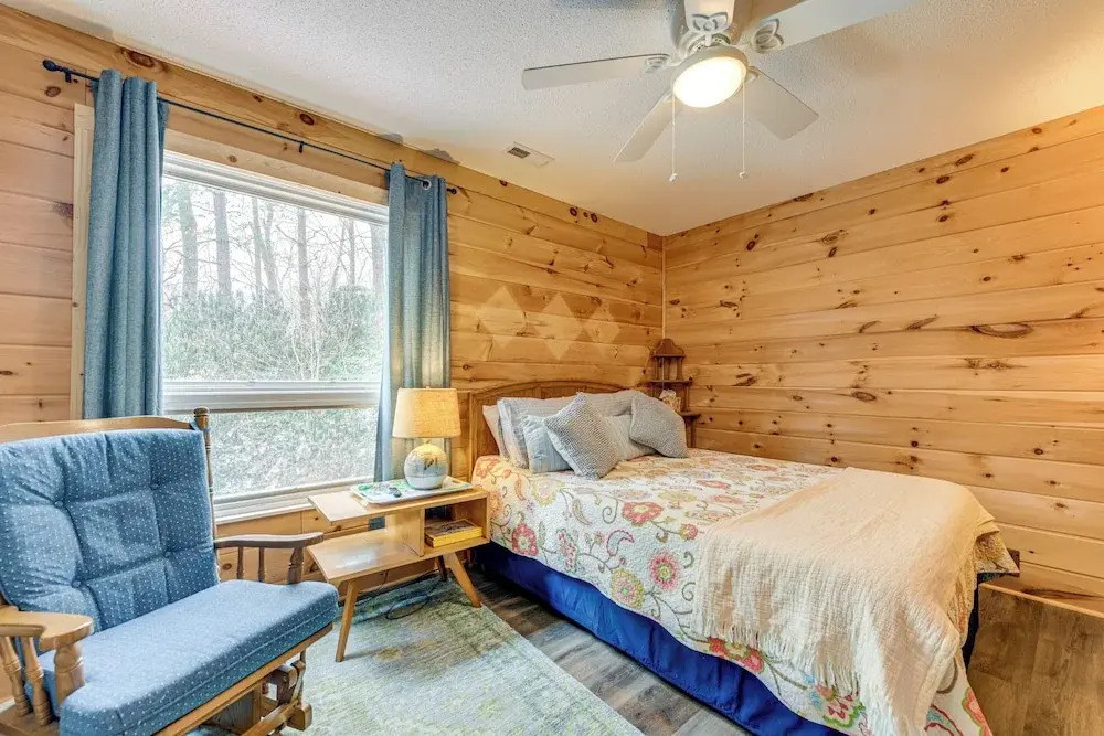 Family Friendly! Mtn Getaway in Maggie Valley