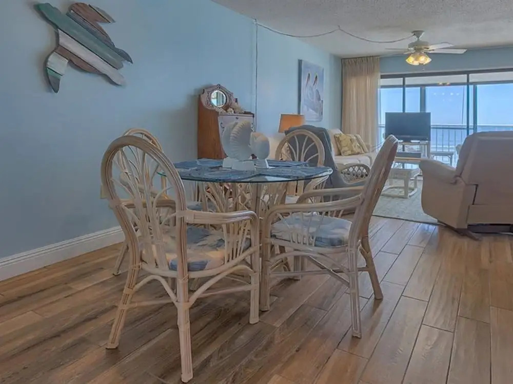 Edgewater 41 by Youngs Suncoast