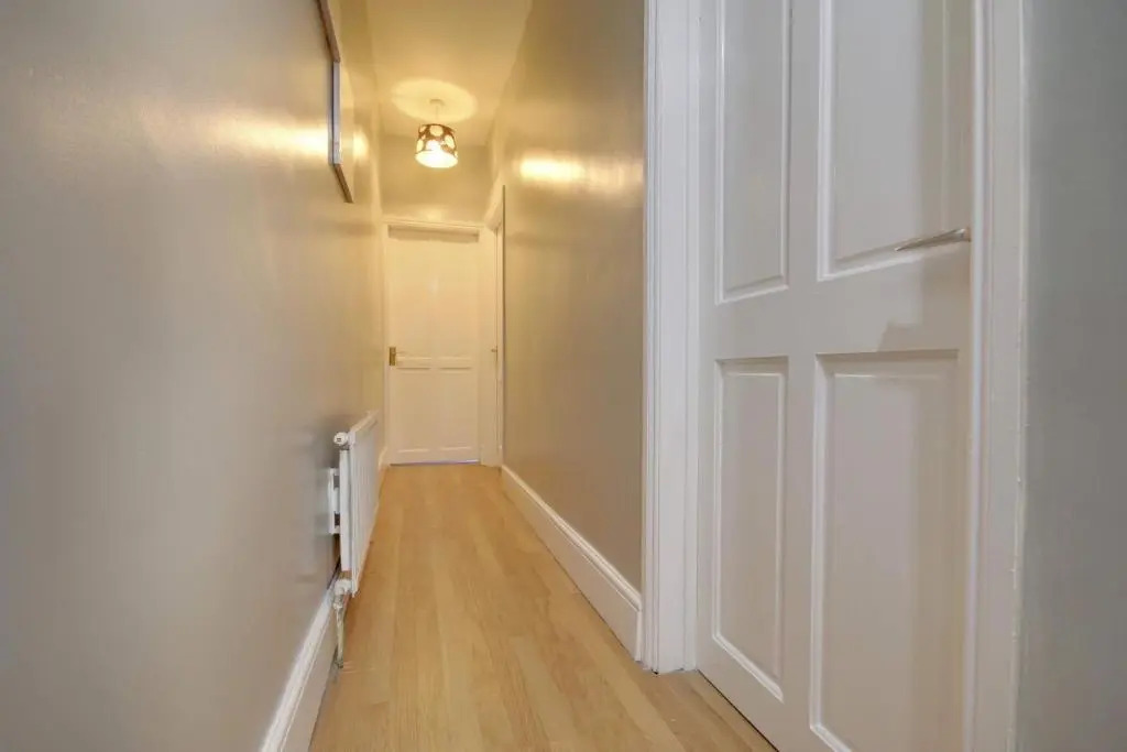 HILLTOP PLACE SUITES near MEADOWHALL