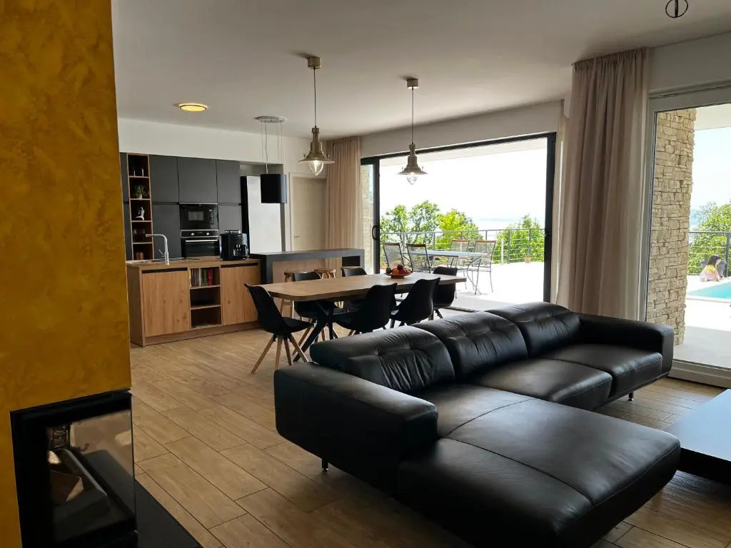 Villa Zara Bella Vista