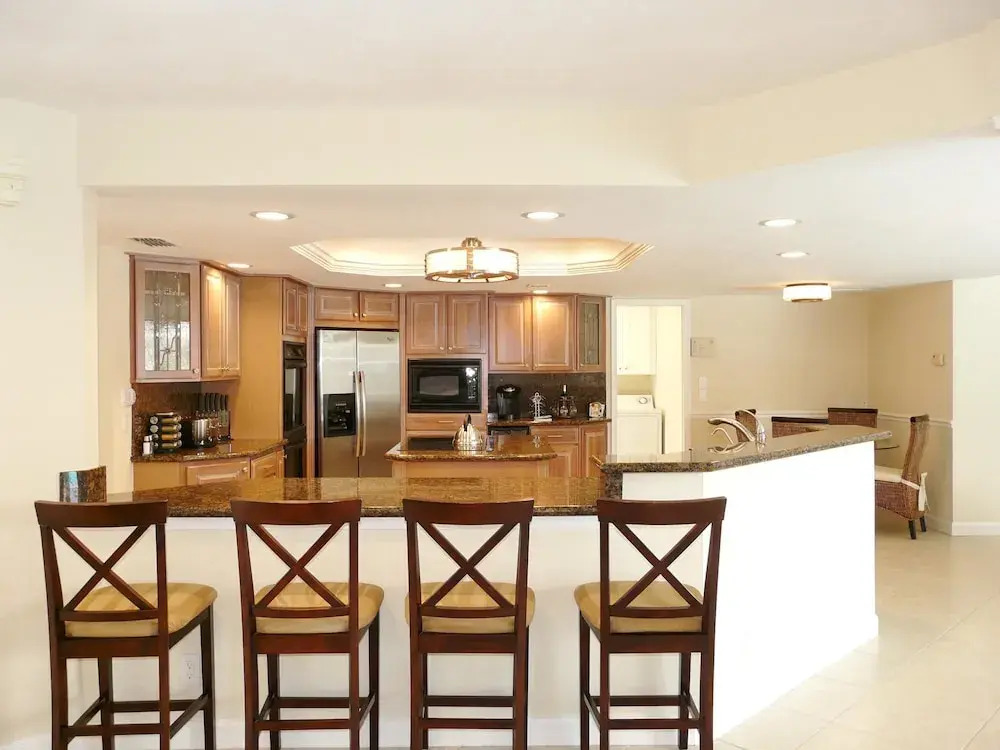 Delightful Home With Pool and Direct Boating Access