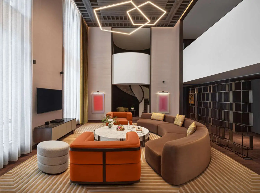 Conrad Urumqi
