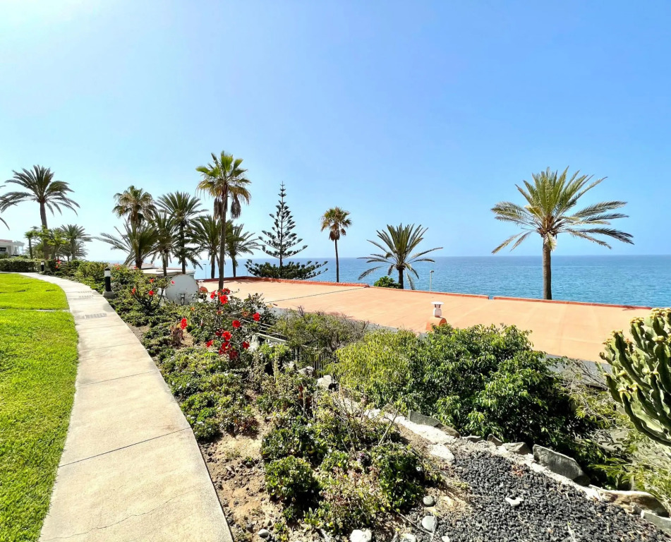 Nice sea view apartment with Wifi, AC, San Agustin