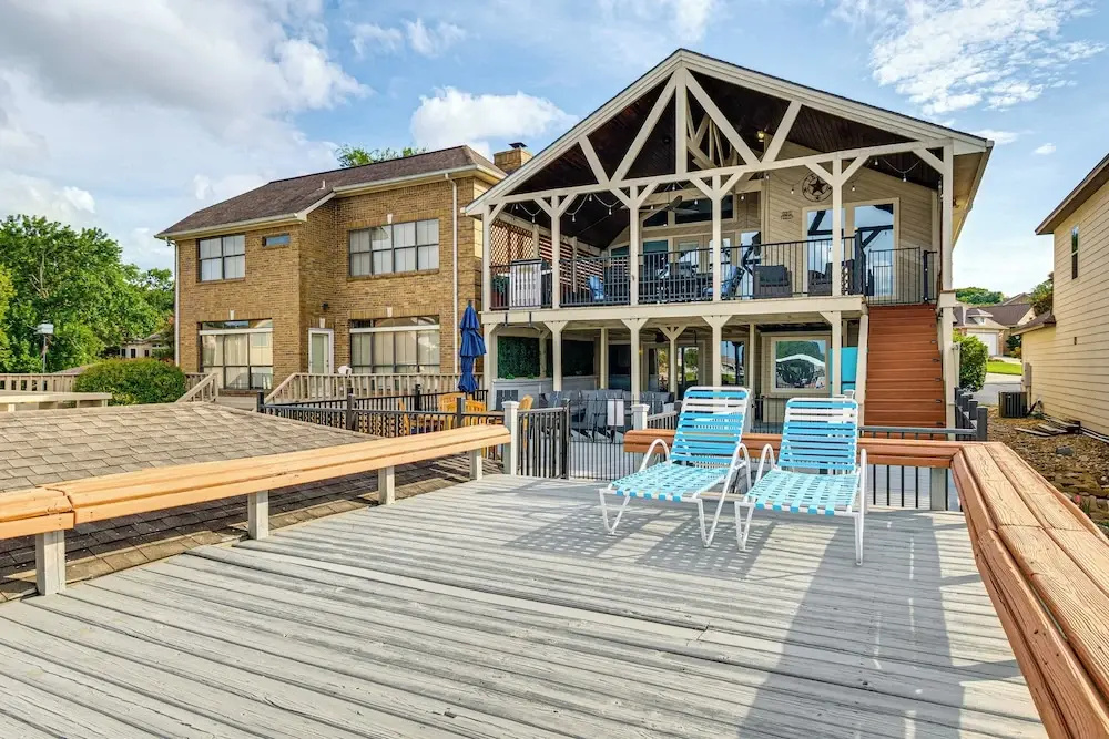 Private Boat Dock & Slip: Luxe Lake Conroe Gem!