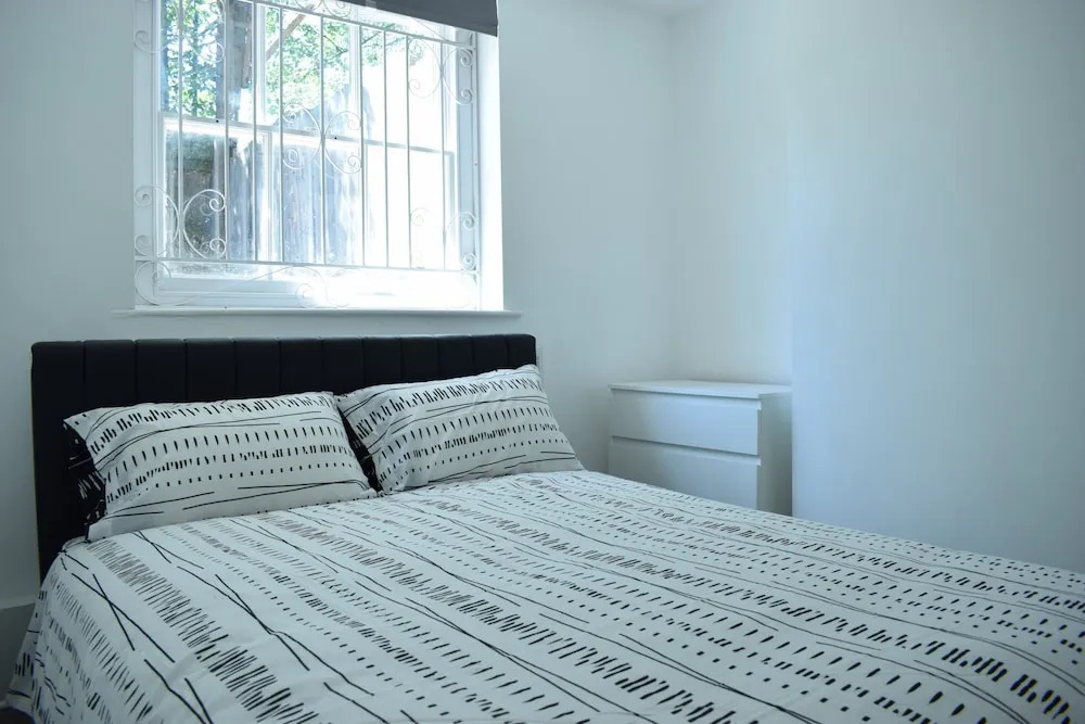 Beautiful 3 Bedroom Flat in Peckham