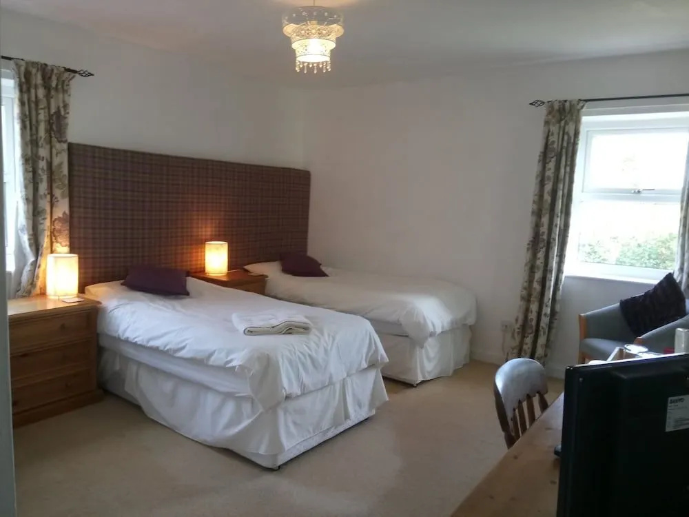 Elmfield House