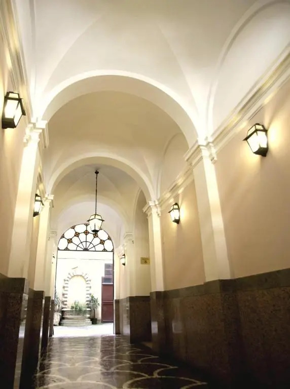 Domus Augusta