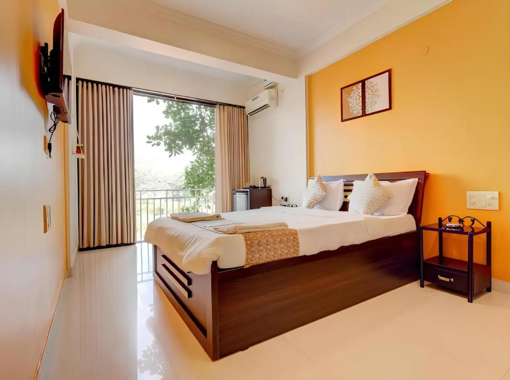 Hotel 7Seas by Solara Hospitality